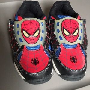 NEW STRIDE RITE Spider-Man boys sz 2.5W shoes
